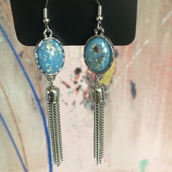 Paparazzi Jewelry - 3 FOR $15🔥Oceanic Opalescence Blue Earrings